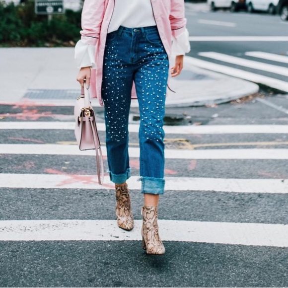 Boohoo denim jeans. Rhinestone and pearl size 6 - Picture 5 of 5